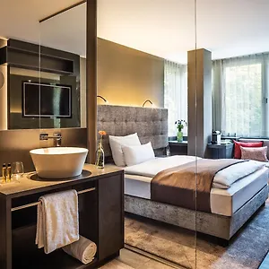 **** Otel Saks Urban Design Frankfurt Almanya