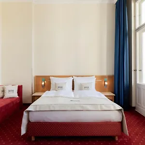 *** Otel Novum Gates Charlottenburg Almanya